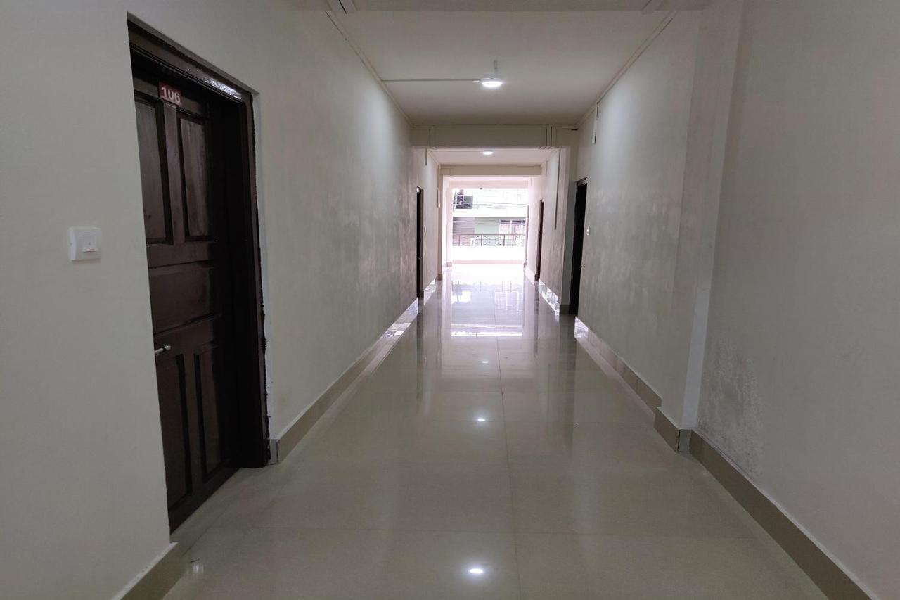 Oyo 45654 Saw Aiom Residency Hotel Шилонг Екстериор снимка
