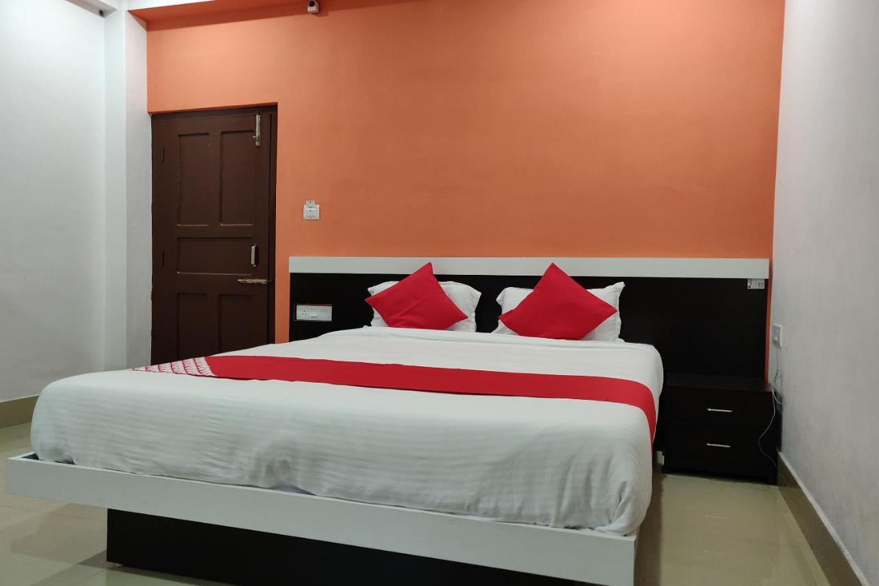 Oyo 45654 Saw Aiom Residency Hotel Шилонг Екстериор снимка